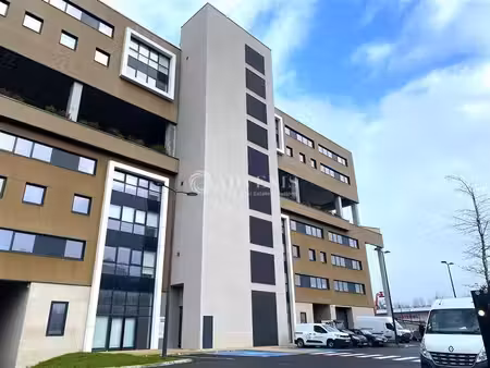 location local d’activités 460m² à 1387m²