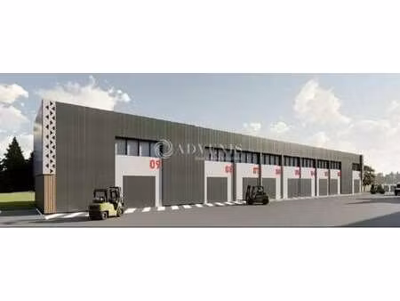 location local d’activités la chapelle saint aubin 72650 85m² à 1038m²