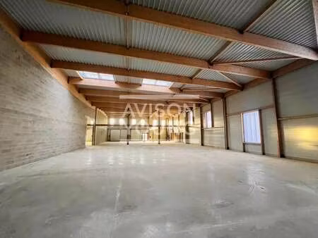 location local d’activités puiseux en france 95380 1200m²