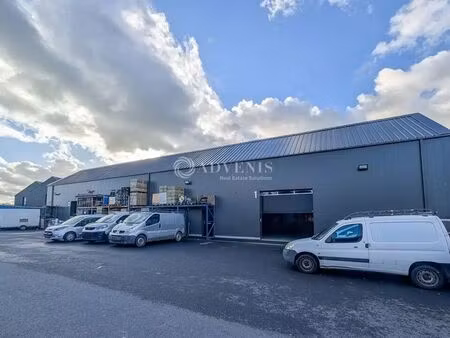 location local d'activités 755 m²