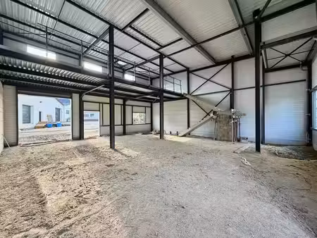 location local d’activités asnières-sur-oise 95270 260m²