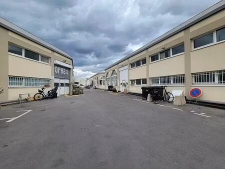 location local d’activités aubervilliers 93300 519m² à 1139m²