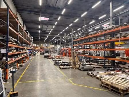 location local d’activités blois 41000 2500m²