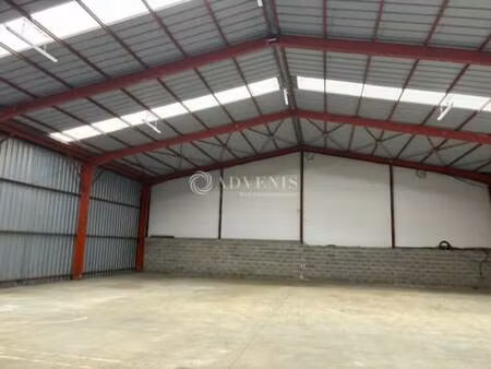 location local d'activités 508 m²