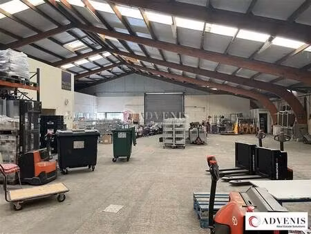 location local d’activités gradignan 33170 885m²