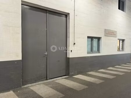 location local d’activités vanves 92170 130m²