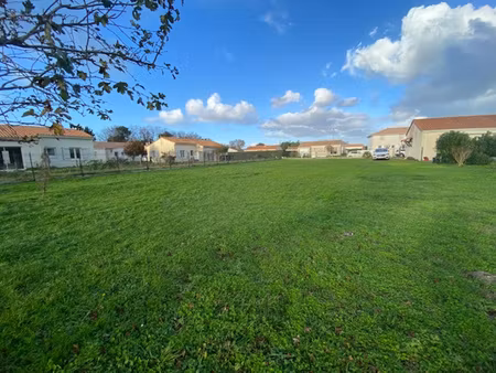 arvert terrain constructible 902 m²