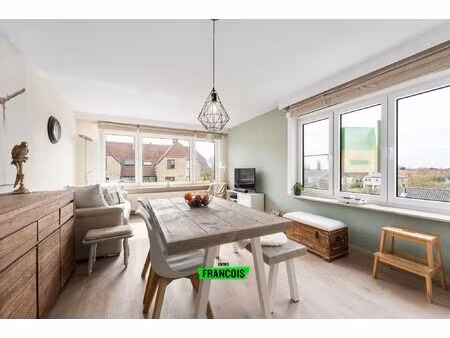 appartement te koop in de haan met 2 slaapkamers