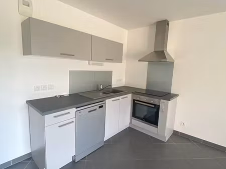ahuy - appartement 3 pièces à louer - 63m2 - 660 € cc - réf: cb-dij-523 - bourse immobiliè