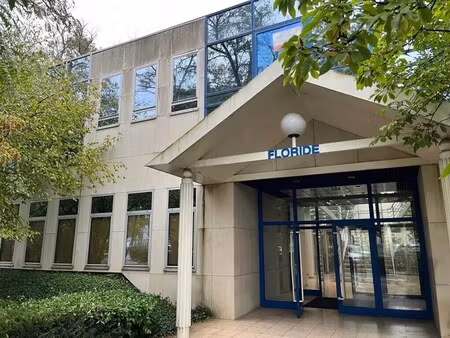 vente bureaux 113 m² à 1 079 m²