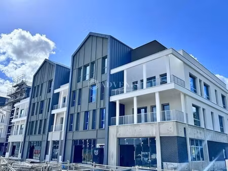 vente bureaux 63 m²