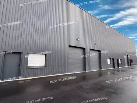 location bureaux 175 m²