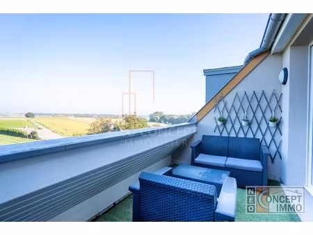 appartement 3 pièces traversant dernier étage garage et parking