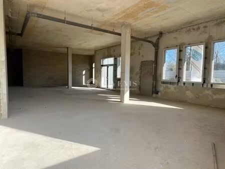 location commerce serris 77700 128m² à 776m²