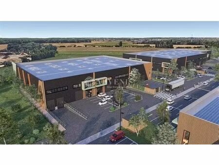 location local d'activités 1 440 m²