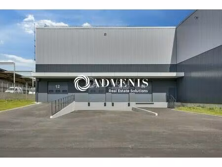 location entrepôt bobigny 93000 6709m²