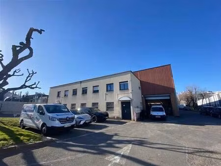 location local d’activités fontenay sous bois 94120 210m² à 297m²