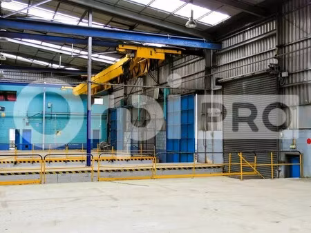 location entrepôt 1 000 m² à 3 000 m²