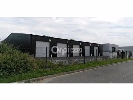 location local d’activités buros 64160 120m²