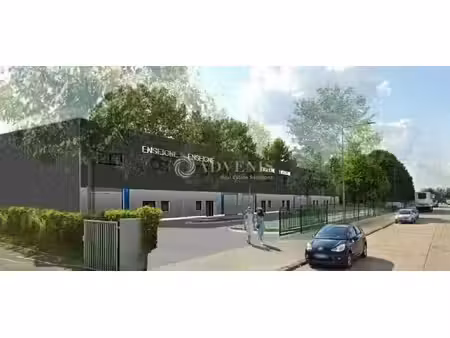 location local d’activités 422m² à 5300m²