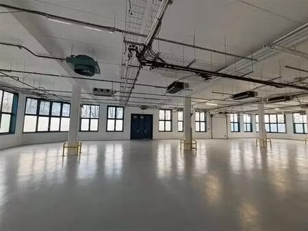 location local d’activités fresnes 94260 140m² à 2791m²