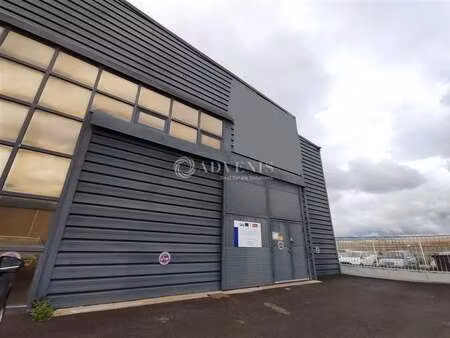 location entrepôt sete 34200 494m²