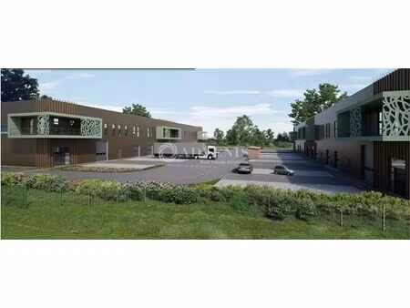 location local d'activités 946 m²