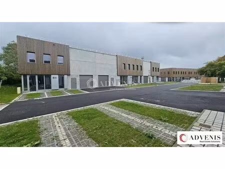 location local d'activités 510 m² à 2 143 m²