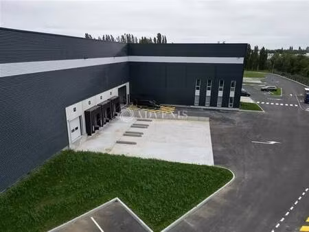 location entrepôt seclin 59113 2995m²