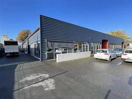 location local d’activités pessac 33600 1320m²