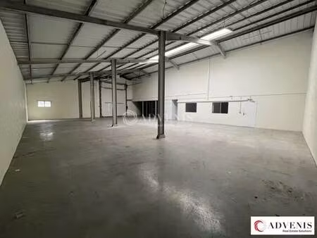 location local d’activités pessac 33600 407m²