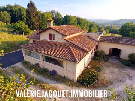 vente maison 8 pièces 160 m² à saint-emilion (33330)  349 000 €