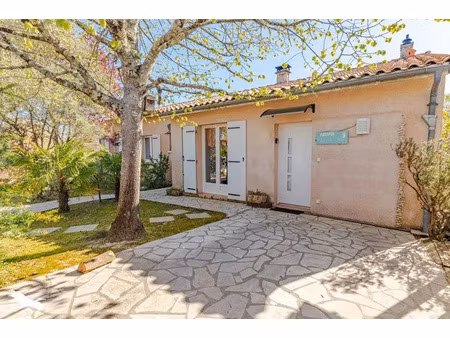 vente maison 6 pièces 125 m² à tresses (33370)  395 000 €