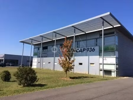 location bureaux 472 m²