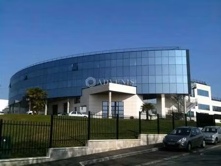 location bureaux 210 m²