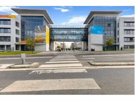 location bureaux 710 m²