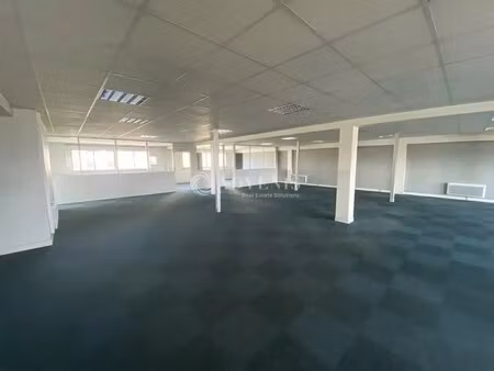 location bureaux 400 m²