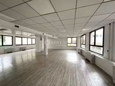 location bureaux 160m²