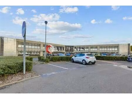 location bureaux 450 m²