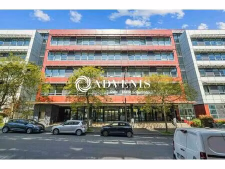 location bureaux 353 m² à 706 m²