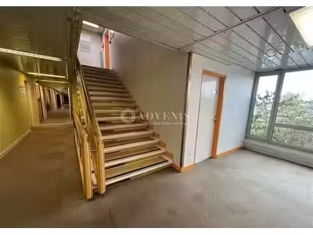 location bureaux tremblay-en-france 93290 74m² à 250m²