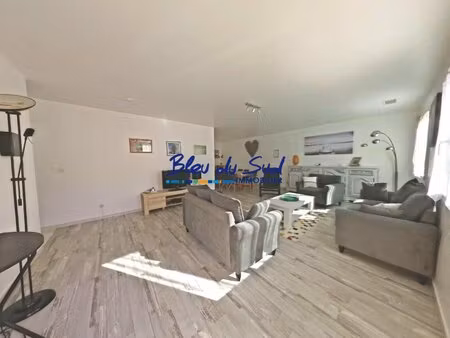 villa récente tout confort avec grand garage