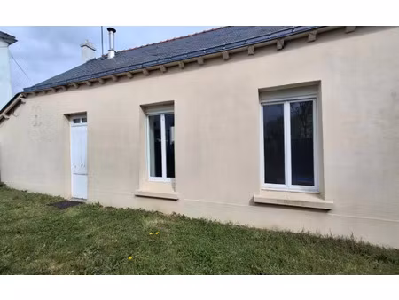 maison issé m² t-2 à vendre  112 900 €