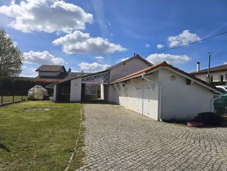 grange a renover angresse centre