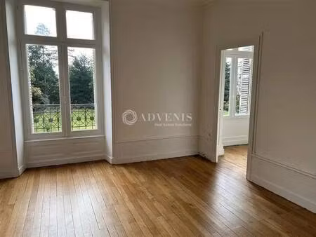 location bureaux 134 m²