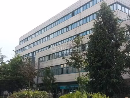 location bureaux 175 m² à 938 m²