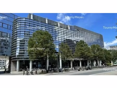 location bureaux 118 m² à 1 791 m²