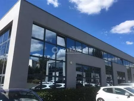 location bureaux 255 m²
