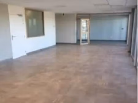 location bureaux 247 m²