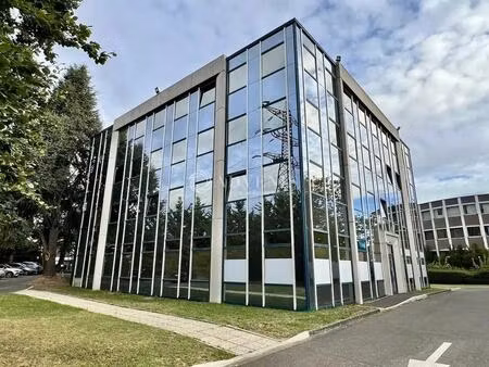 location bureaux 20 m² à 439 m²